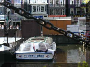 Amsterdam_001.JPG (68783 bytes)