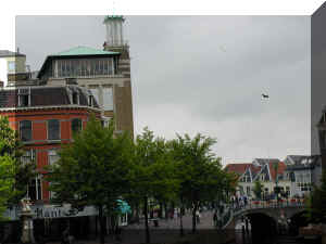 Leiden_016.JPG (355207 bytes)